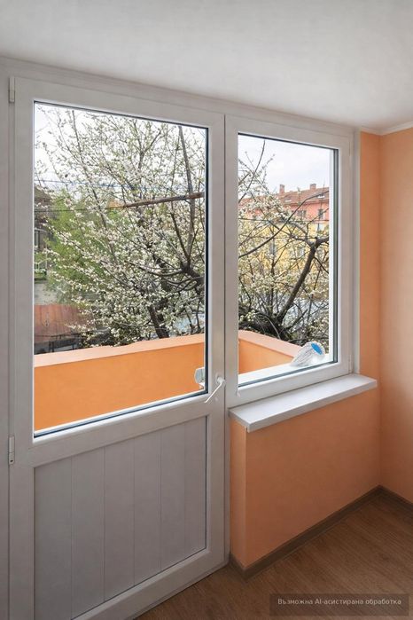 Дава се под наем Едностаен апартамент в Пловдив, Център - 35 кв.м за 280 € - Снимка #2
