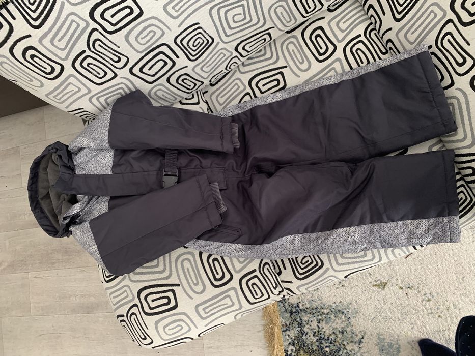 Продам детский комбинезон