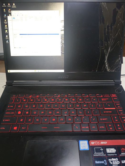 MSI GF63 8RD | i7-8750H | 16GB RAM | GTX 1050 Ti 4GB | Pentru Piese/Re