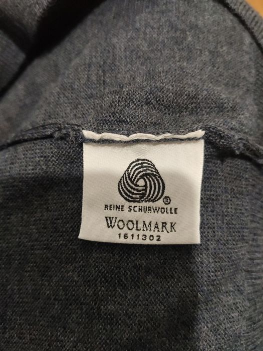 Pulover Royal Class din lână merino mărimea L 52/54