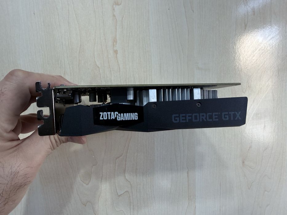 Видеокарта GTX 1650 без доп питания