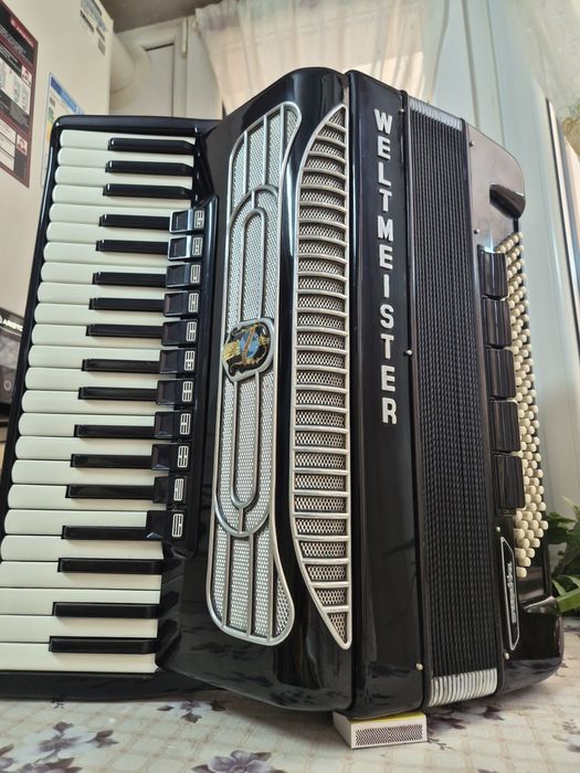 Acordeon Weltmeister Supita stare super