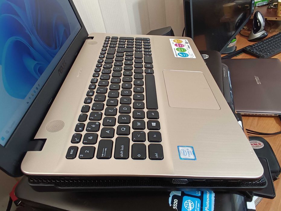 Лаптоп Asus K541U  i5-6100U / 15,6"