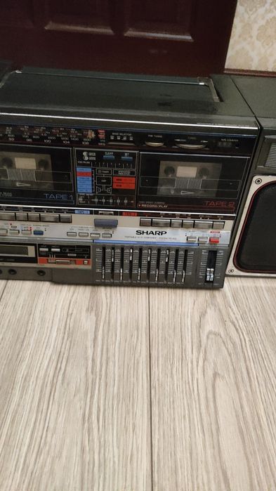 SHARP GF-800 , можно использовать как колонку