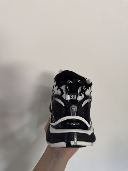 Balenciaga Runner Black & White