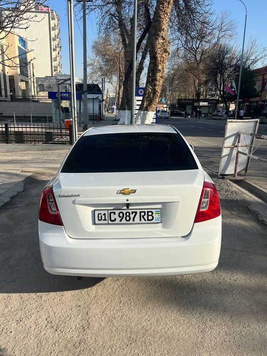 Jentra 2015 arendaga beriladi