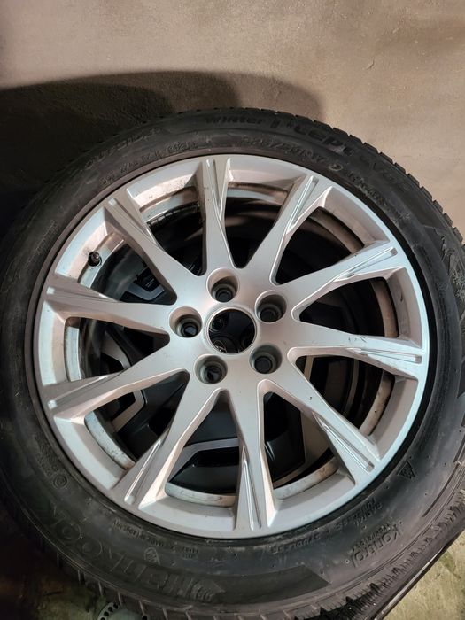 Roti echipate iarna - Audi A4 B9 - 225/50/R17 - Hankook DOT3521