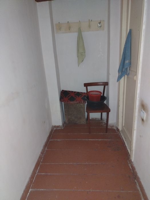 Продаётся 2х комнатная своя  квартира