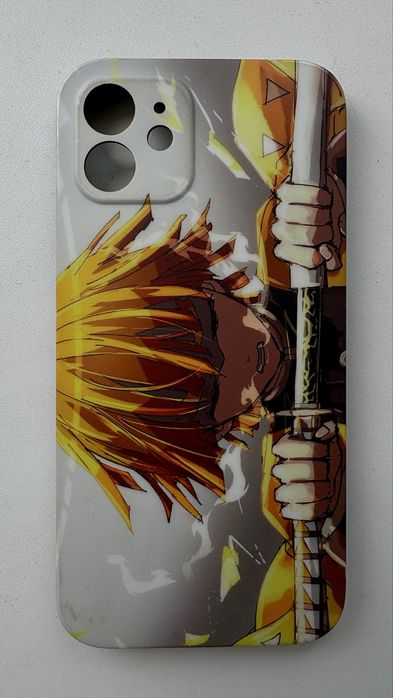 Отдам чехлы на iPhone 12