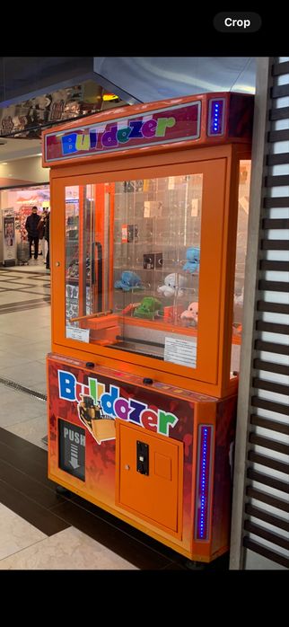 Булдозер вендинг машина за награди с монети