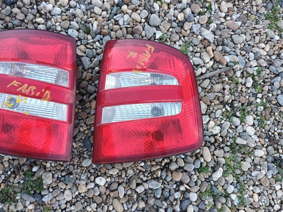 ляв или десен стоп за шкода фабия комби седан SKODA FABIA фабиа