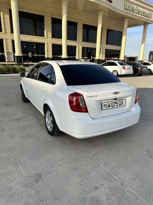 Chevrolet Gentra elegant plyus
