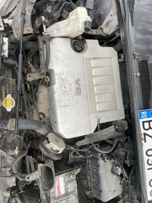 Toyota  highlander 3,5, automata, cum se vede in poza, si VW Touareg