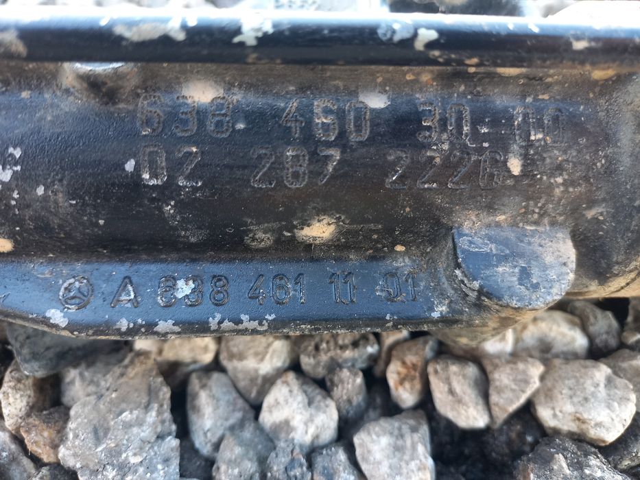 Кормилна Рейка Mercedes VITO