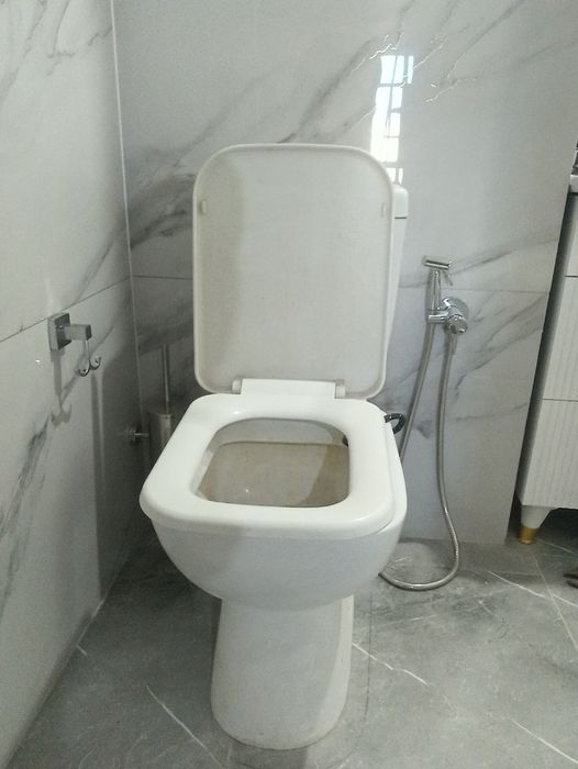 Унитаз сотилади холати яхши