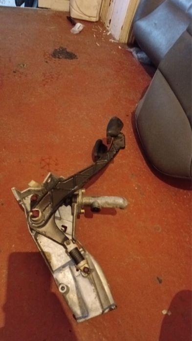 Педали ауди а6с4 как на фото