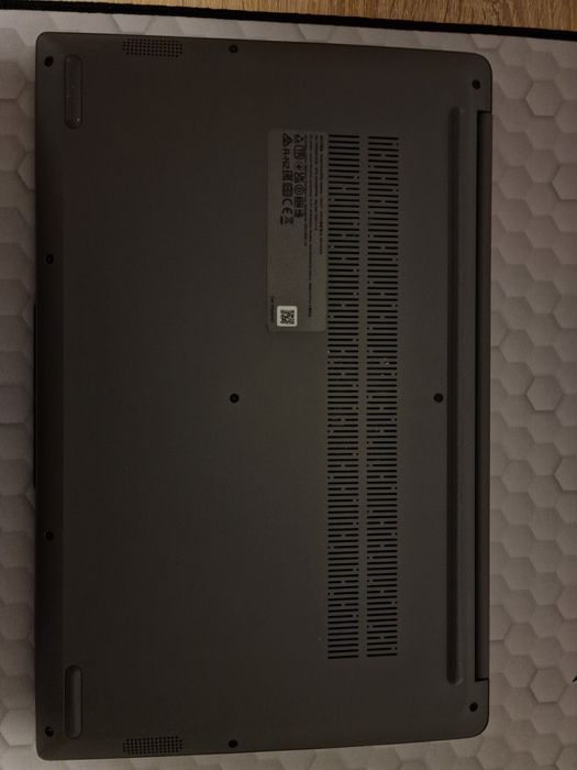 Laptop LENOVO ideapad 1 15alc7