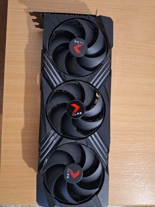 Placă video PNY XLR8 GEFORCE RTX 4070 Ti