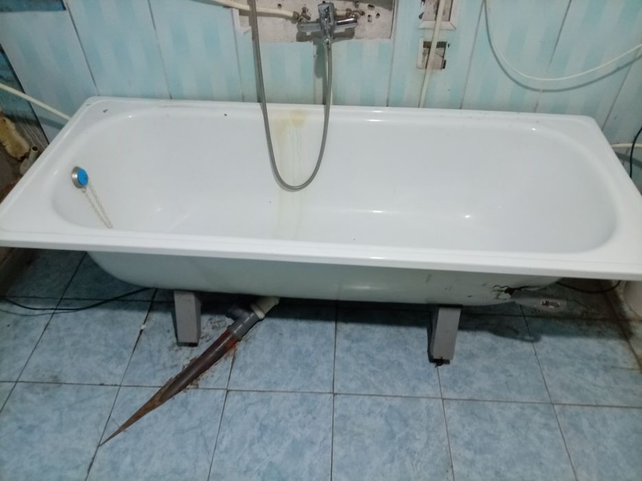 Ванна бу срочна продавм