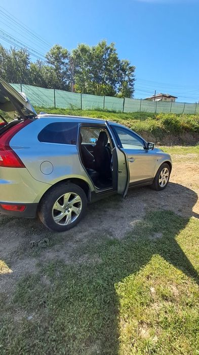 Autoturism Volvo xc 60 Ocean Race