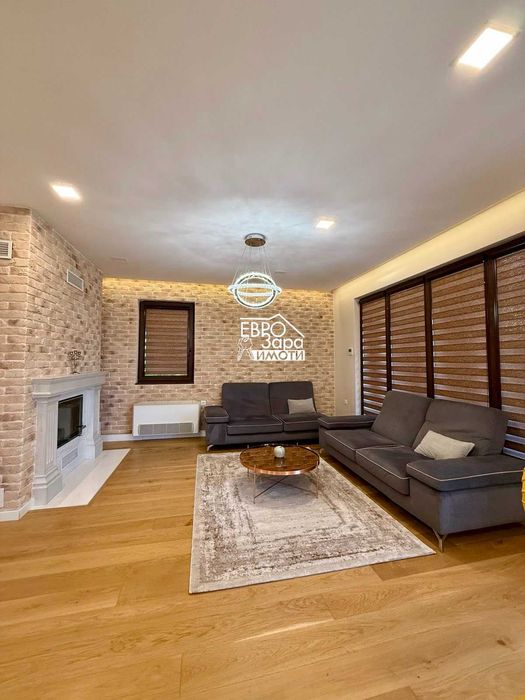 Продава се Къща в Стара Загора, Студентско градче - 220 кв.м за 2250 €/кв.м - Снимка #4