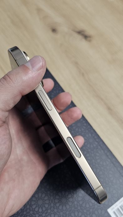 Iphone 16 pro 128gb Desert Titanium