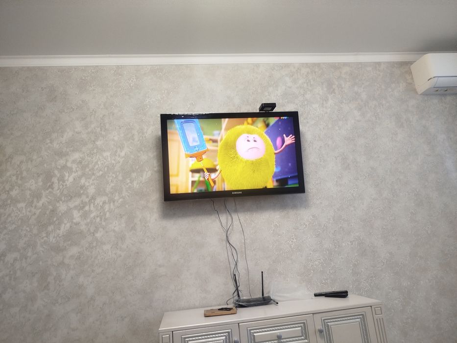 Продам телевизор