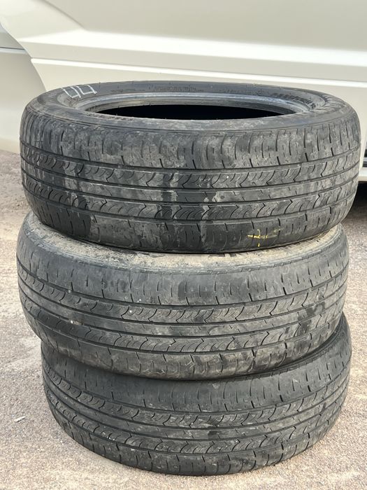 Шины Roadstone R225/60/17  3 шт