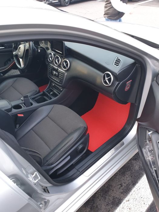 Vând Mercedes A180 CDI