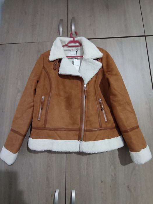 Jacheta dama cu căptușeală de pluș