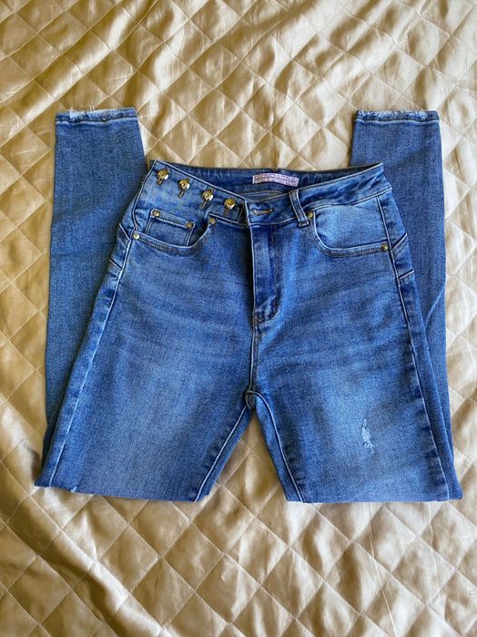 Дамски дънки размер 32,36