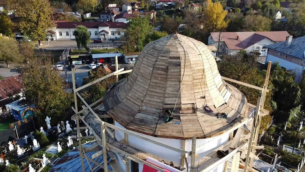 Renovari Acoperis Biserica