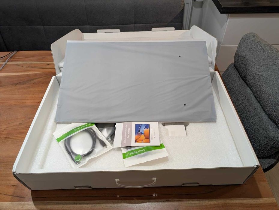 Monitor Portabil UPerfect UMax 24 23.8" 120hz QLED