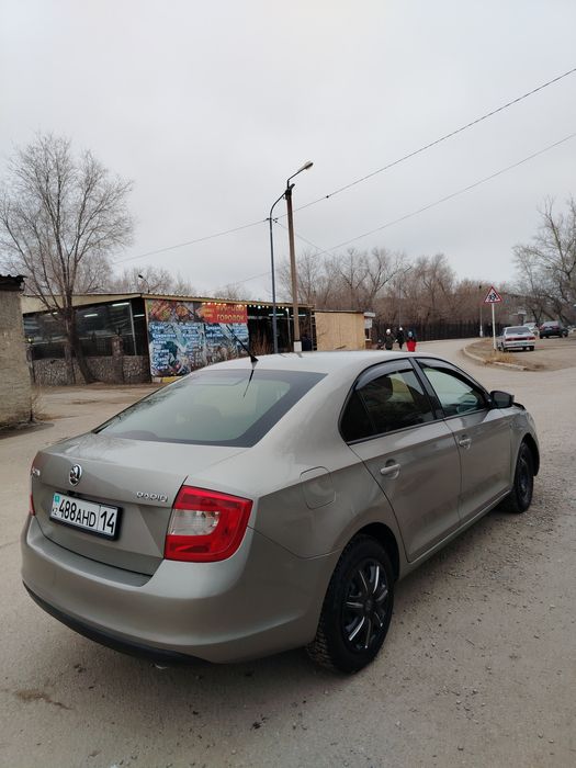 Шкода Рапид 2014г обмен  предлогайте варианты