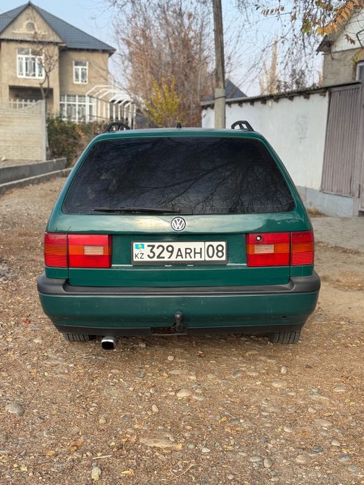 Volkswagen Passat, 1994