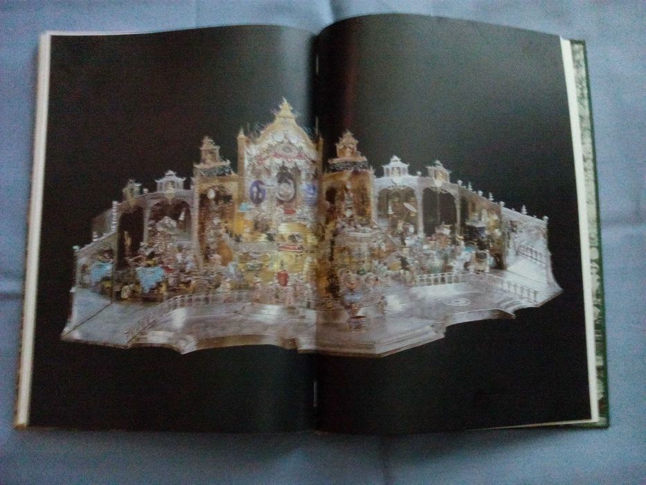 Албум на Грюнес музей в Дрезден