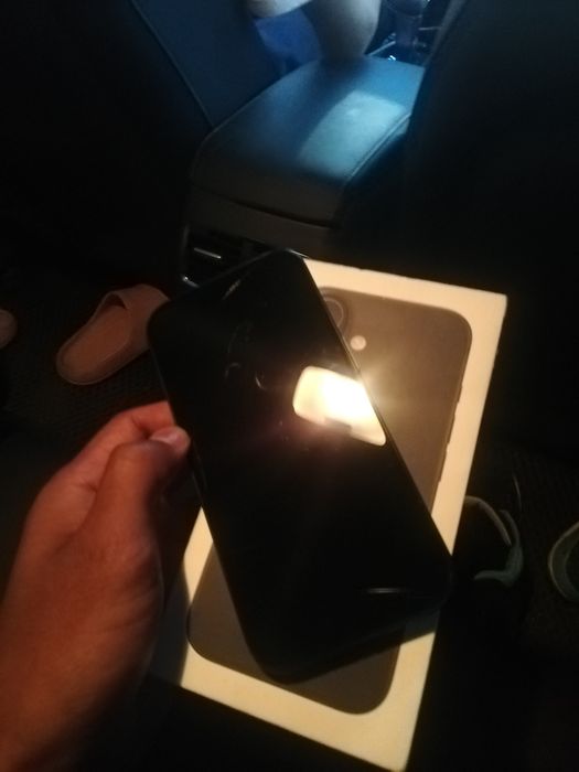 16 iPhone 256gb заблокированный
