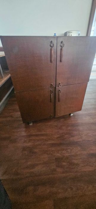 Винтидж шкаф (ретро)