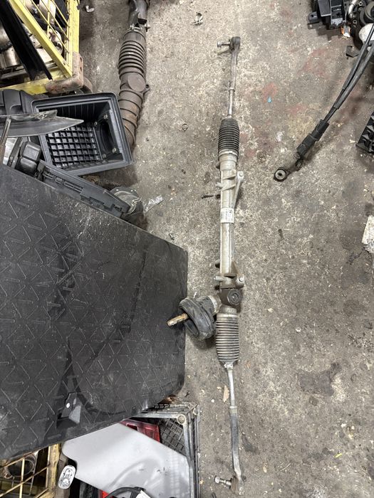 Renault Clio 4 2015 година 1.5dci Кормилна Рейка