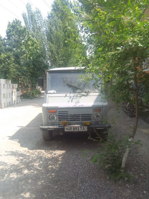 Gaz va benzinda yuradi 4 ta 50 talik metan gazbalon mavjud.