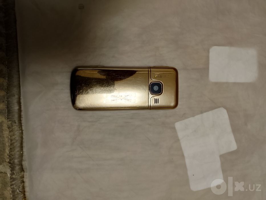 Nokia 6700 gold s