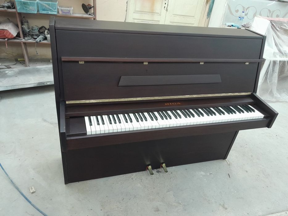 Pianina sotiladi yaxshi xolatda