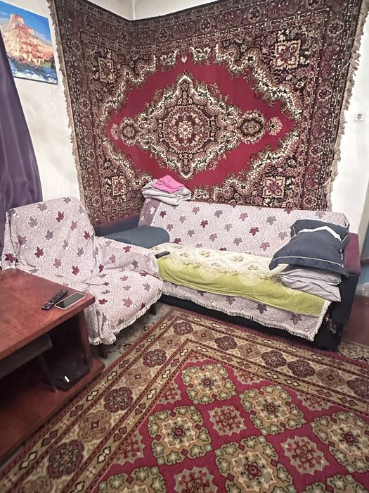 Диван и 2 кресла бесплатно