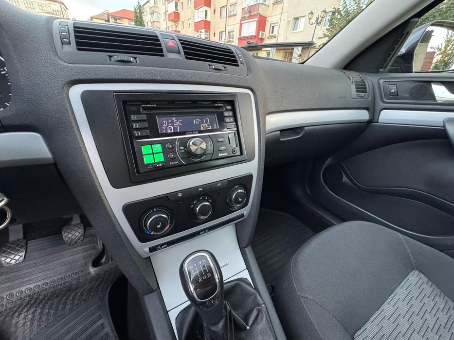 Skoda octavia 2.0tdi 143cp an 2011 euro 5