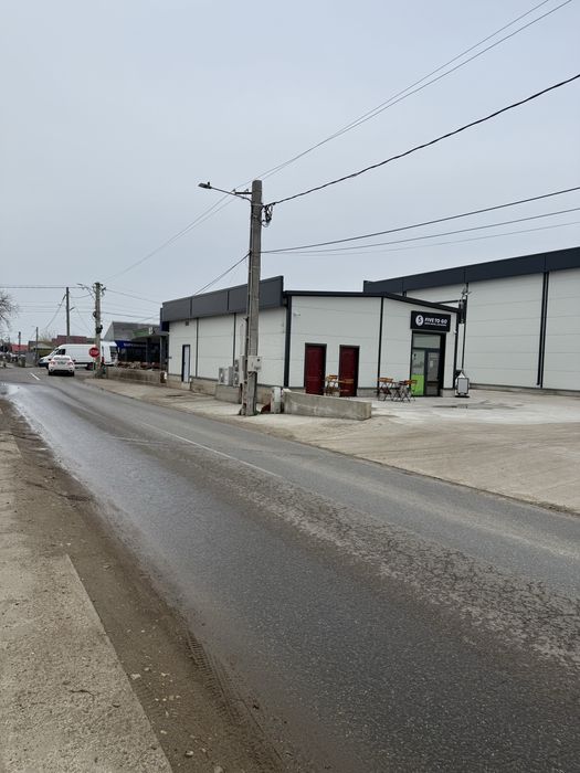 Cladire comerciala P+1 , deschidere DJ251 , exact in intersectie