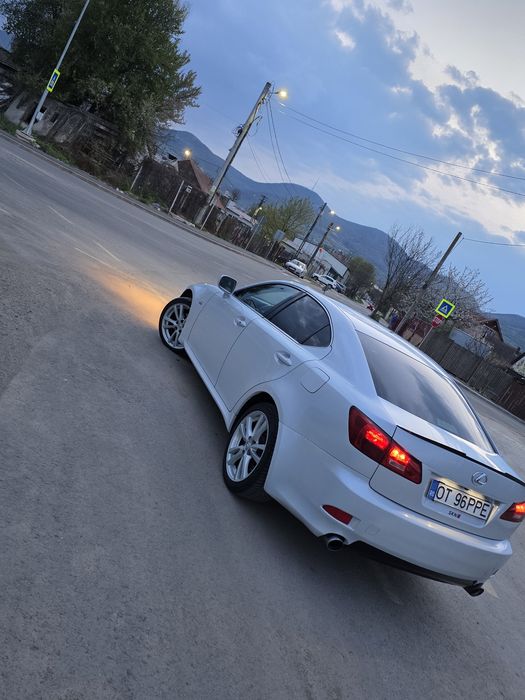Lexus IS220D 177CP