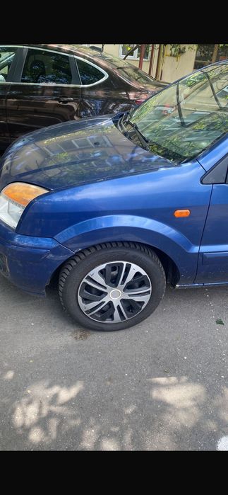 FORD Fusion 2010 — imagine 2