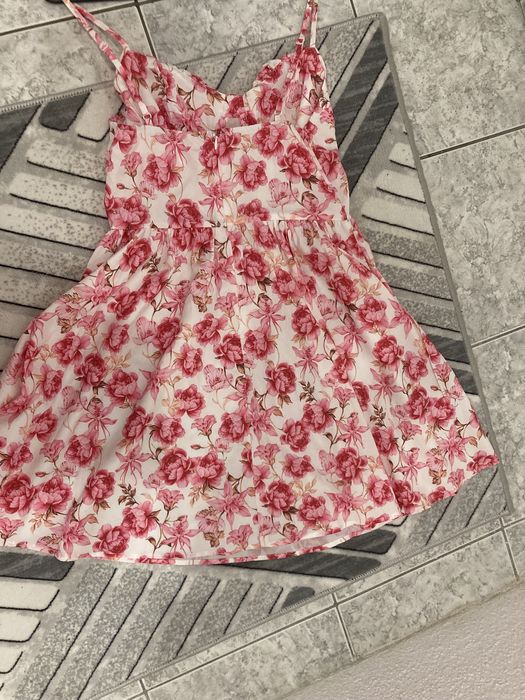 Дрехи:Рокля