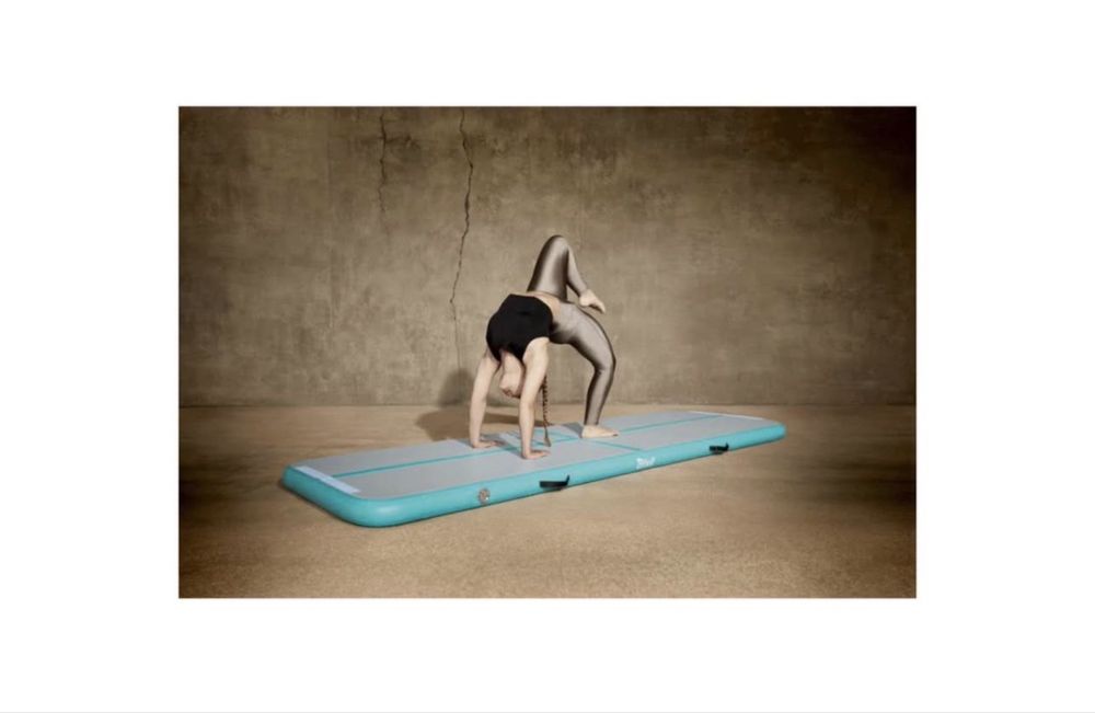 Saltea Gimnastica Gonflabila CRIVIT 300x100cm cu Pompa Electrica