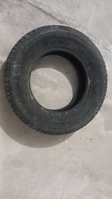 Продам шины R17 зима.